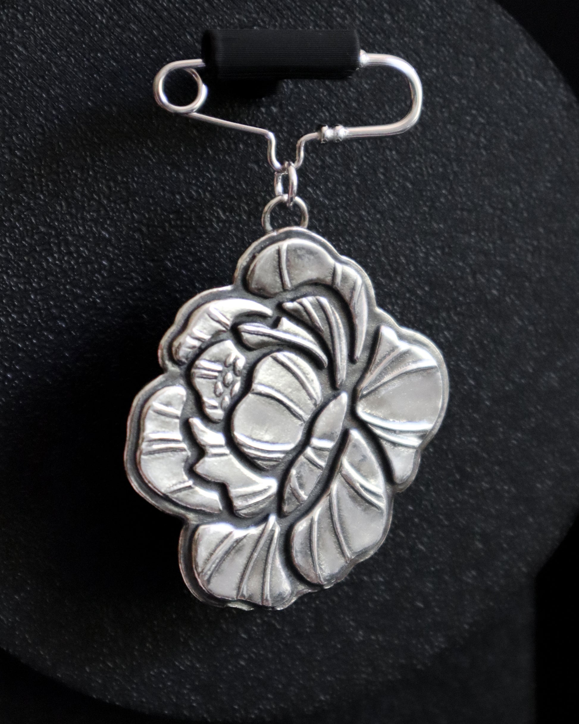 PENELOPE - Brooch Pin in Sterling Silver